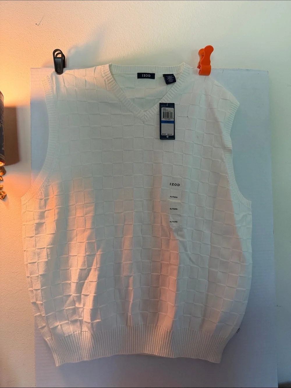 Izod Cream Textured V-Neck Sweater Vest